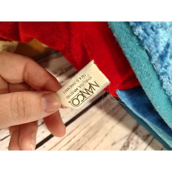 NANCO Parrot On Perch Red Plush Stuffed Animal Toy 2006 22inches Long - Picture 5 of 6